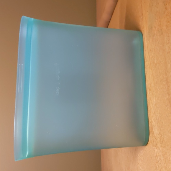 Zip top Silicone Teal free standing sandwich and snack bags - Picture 2 of 8